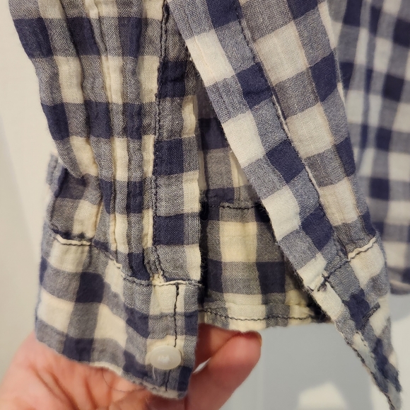 BP button up - Picture 4 of 6